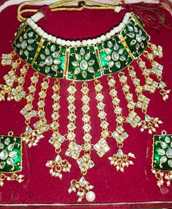 Green Kundan Bridal Jewelry Set