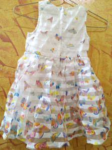 beautiful butterfly printed frock for girls (4-5 years)