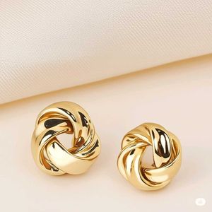 18k Gold Plated Knot Stud Earrings