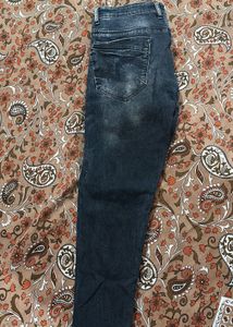 Distressed Wash Denim Jeans