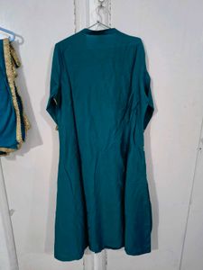 Elegant Embroidered Kurta