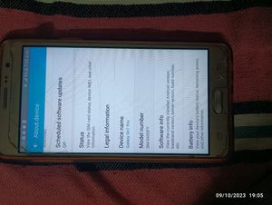 Samsung Galaxy On 7 Pro Gold