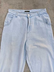 Light Wash Baggy Jeans womens