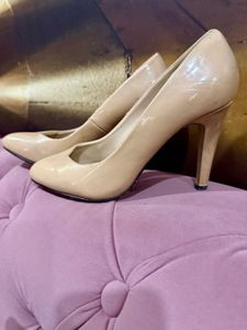 Nude Heel Shoes - Carlton London