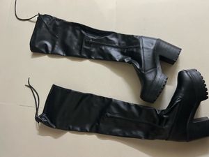 Stylish Black Thigh-High Platform Boots