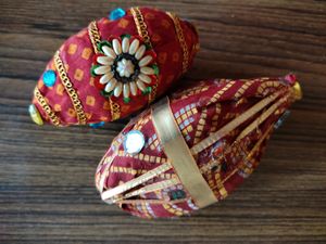 Multipurpose Tray With Decorative Nariyal
