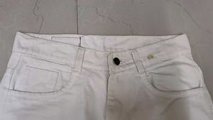 A Cargo White Jeans