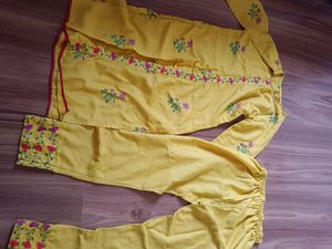 Beautiful Mustard Yellow Kurti set with Pant
