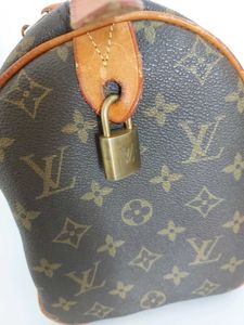 95% Off! Authentic Louis Vuitton Speedy. Free Lock