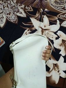 White Shoulder Bag