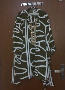 Abstract Print Tunic Co Ord Set