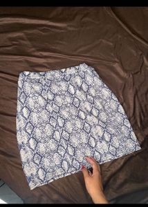 snakeskin print imported mini skirt
