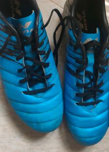 Nivia Football Shoes