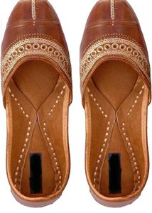 Brown Embroidered Jutti