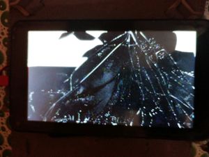 TABLET (SCREEN BROKEN) WORKING With Free Cover