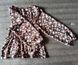 Floral Print Smocked Blouse