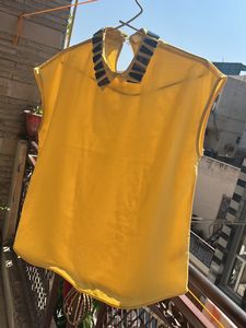 Casual Yellow Top
