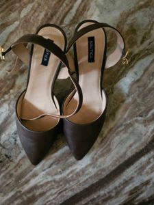 Brown Pump Heels 👠