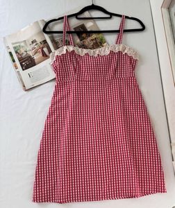 Red Gingham Lace Trim Dress🌸✨🪞