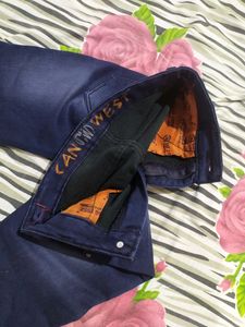 CAN WEST DARK BLUE JEANS