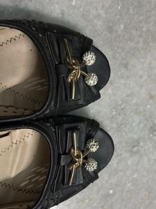 Classic Black Bellies With 1-2inch Heels