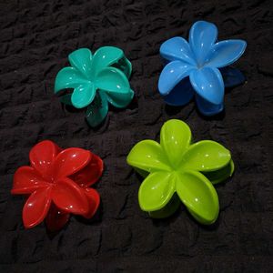 Flower Hair Claw Clips - Set of 4