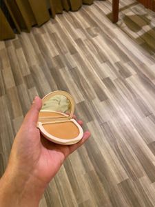 Rare Beauty Powder Puff