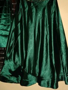 Dark Green Gaji Silk Chaniya With 1 Mtr Blouse Pie