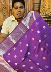 Elegant Purple Banarasi Saree With Blouse(New)