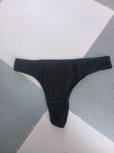 H&amp;M thong