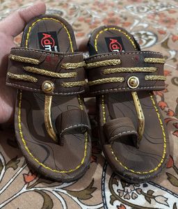 Kolhapuri Chappal