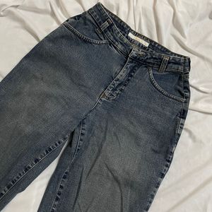 This Jeans Is Perfect