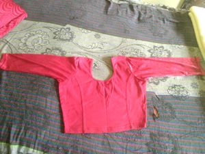Slip-on Expandable  Red Blouse