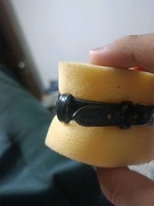 woman&#39;s watch