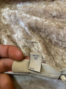 Burberry tshirt