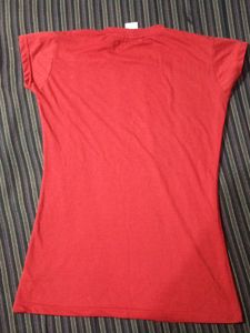 Red Basic Tee❤ Great In Look
