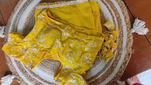 Saree With Stiched Paded Blouse