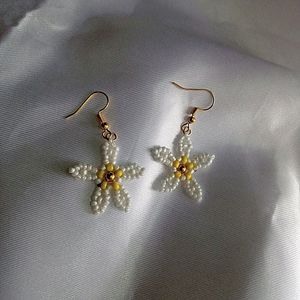 Beaded Flower Earring 🌼🌼