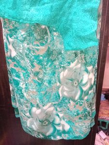 Combo Of 8 Premium Sarees With Blouse