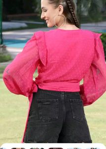Sera Pink Wrap Crop Top 💗