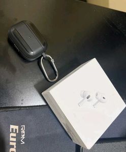 Apple AirPods Pro 2nd Gen