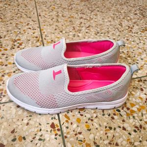 Campus Sports Shoes For Men, Women, Children