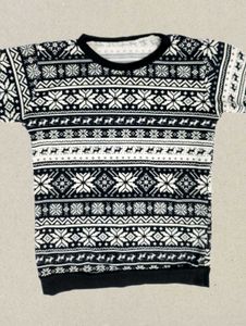 Black Pattern Design Top 🌟