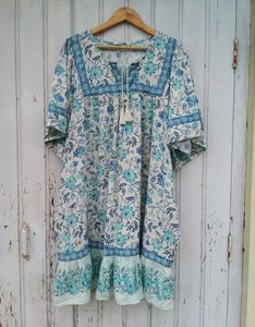 Pretty Flora Dress For Women
