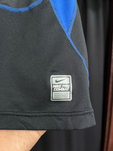 Nike Pro