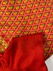 Elegant Ethnic Saree With Blouse