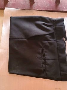 A Bundle of 4 Used Pants
