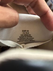 H&amp;M White Casual Sneakers