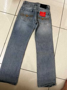 Stylish Blue Denim Jeans 28 waist