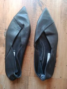 Zara Black Leather Bellies